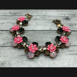 J Crew Gold Tone Bracelet Pink
Flowers Black & Crystal Rhinestones 7”